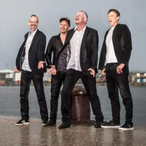 Koncert med ‘Forklædt som voksen’